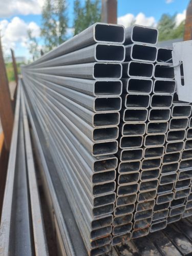 Труба профильная 60х30х2 мм